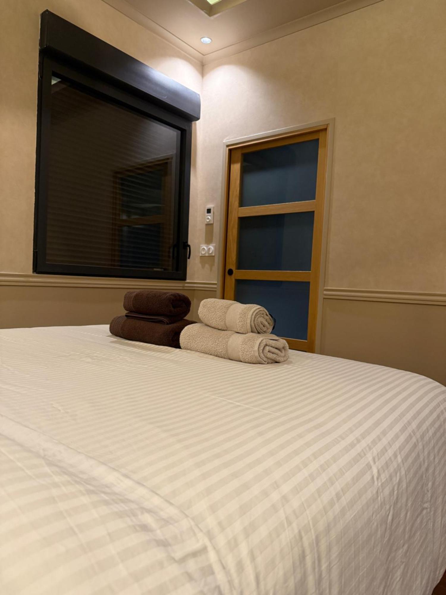 L'Emperador Apartamento Reims Exterior foto